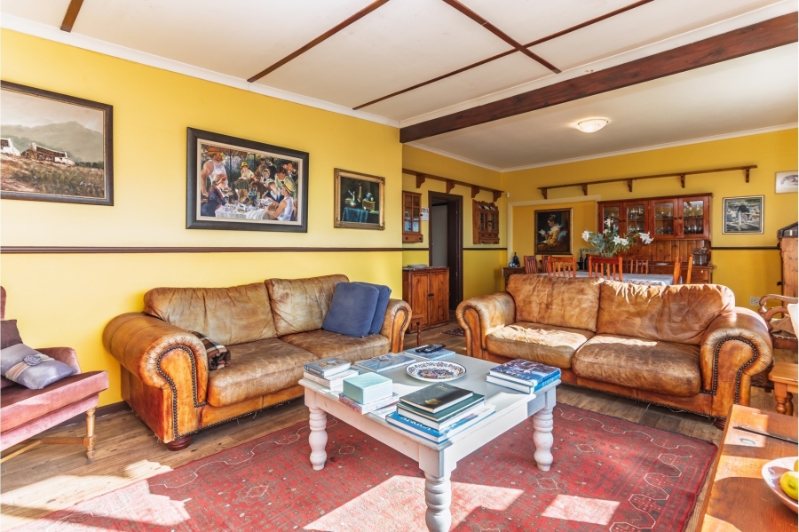 5 Bedroom Property for Sale in Fish Hoek Western Cape